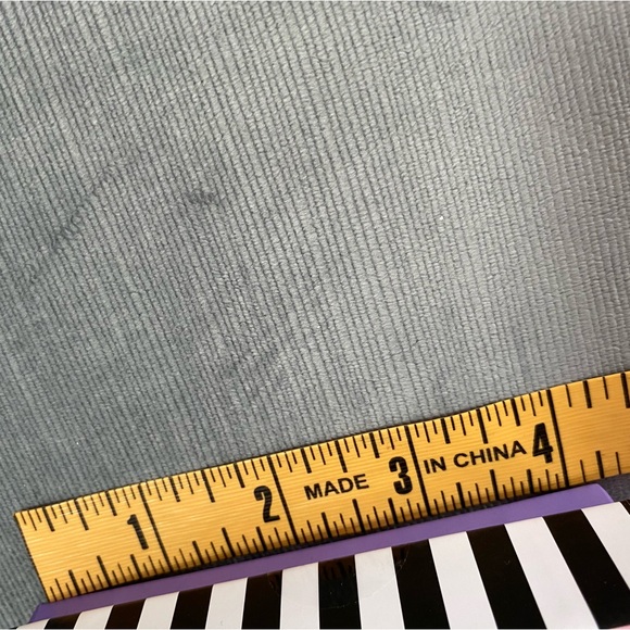 NWT Mark Tetro wristlet wallet in box. Pink wallet with yorkie.6“ x 4.5“ x 1.5“. - Picture 3 of 16